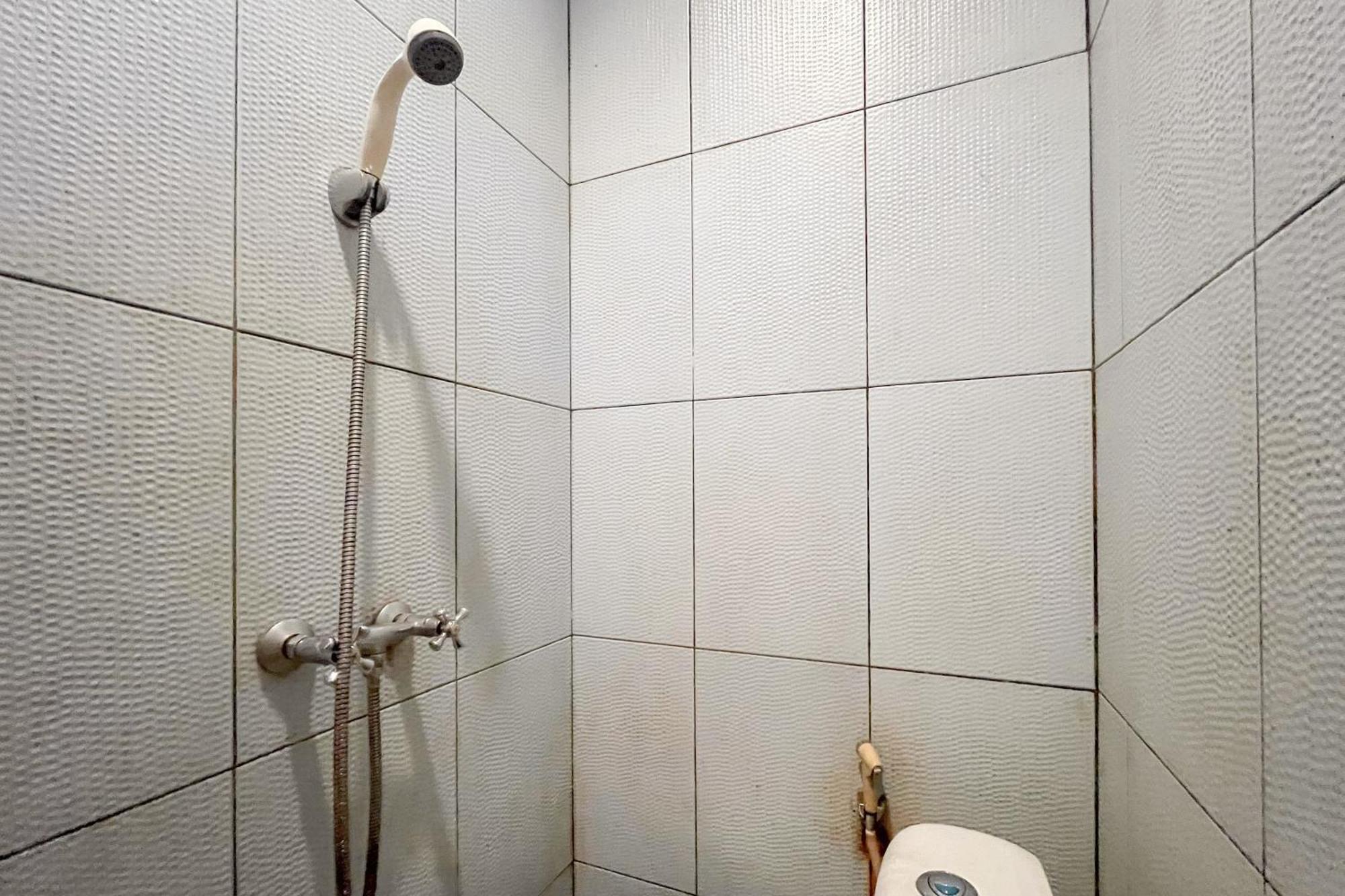 Hotel Reddoorz Near Underpass Simpang Patal